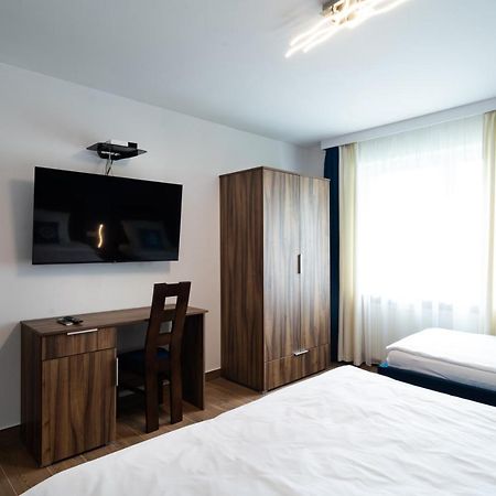 Apartament Zielony Przyladek Brwinow Ngoại thất bức ảnh