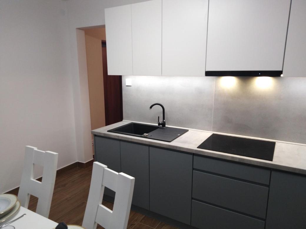 Apartament Zielony Przyladek Brwinow Ngoại thất bức ảnh